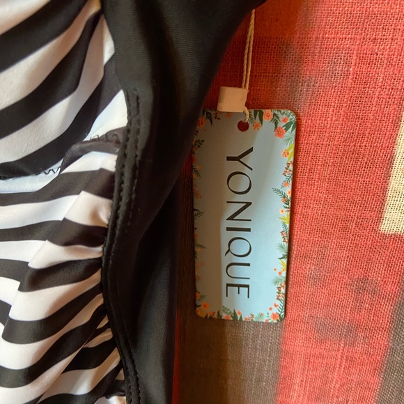 Yonique swimsuit (NWT)‎ medium - Picture 3 of 6